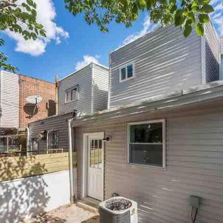 Brand New Home In South Philly!!! Philadelphia Exterior photo